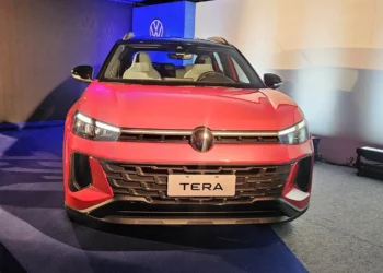 carro, automóvel, veículo';