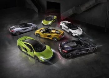 carro, automóvel, veículo';