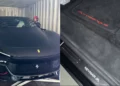 carro de luxo, veículo esportivo, automóvel personalizado';